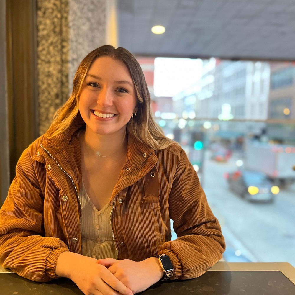 Meet your Posher, Alison